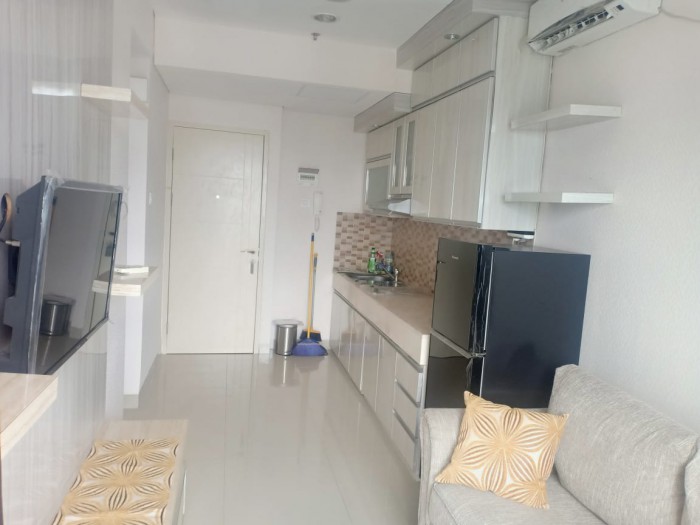 Unit 1 BR Disewakan Fully Furnished Trivium Terrace Apartment Lippo Cikarang